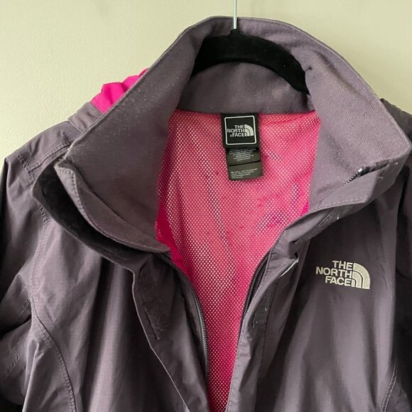 The North Face Hyvent Rain Jacket Waterproof Hooded Full Zip Purple Pink Medium - Picture 8 of 10
